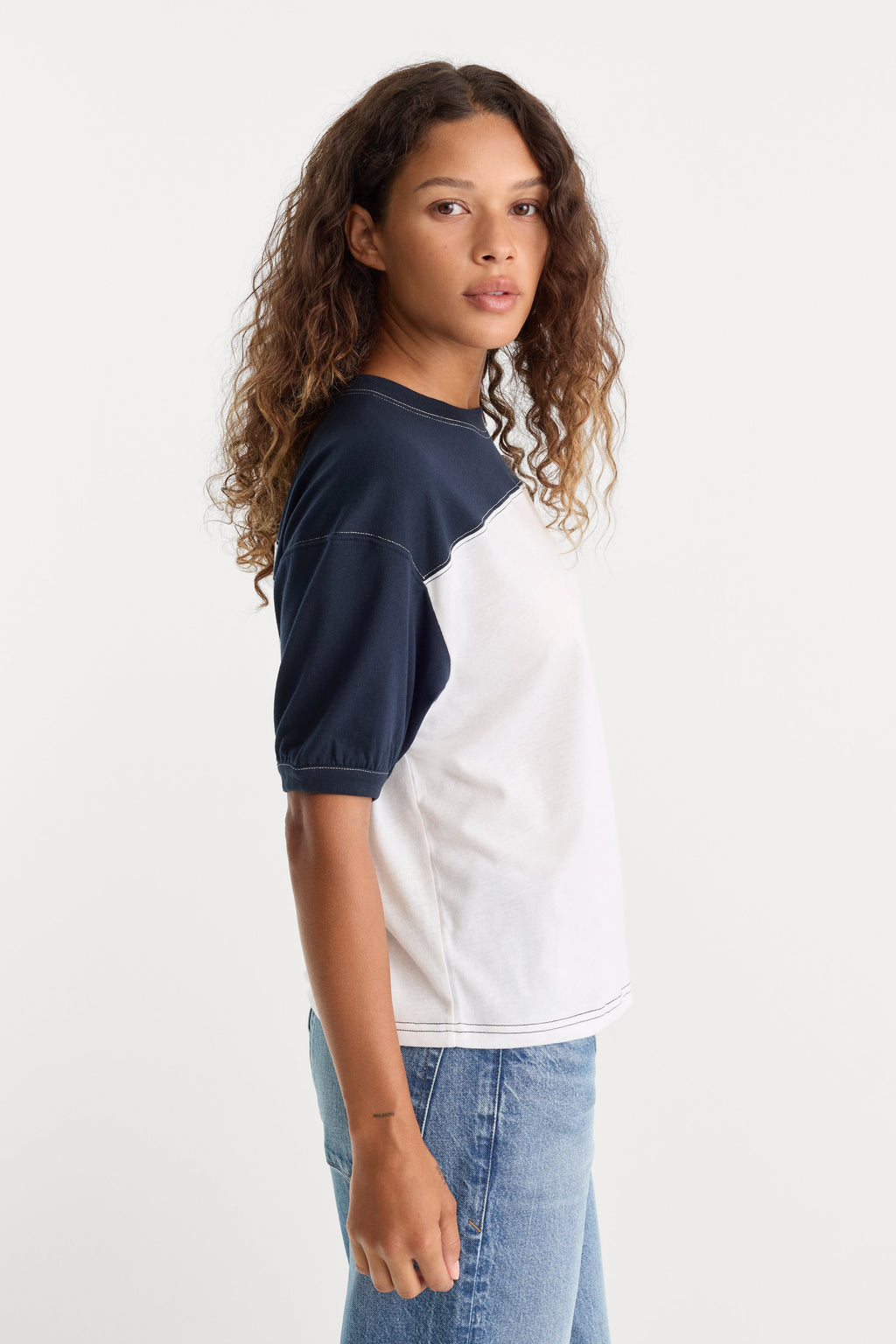 Premium THE COLORBLOCK GYM TEE NAVY WITH CHALK