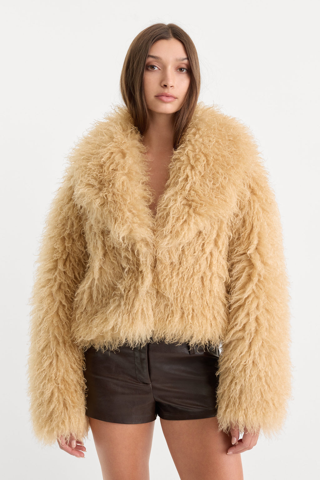 Premium THE FAUX FUR COAT SAND