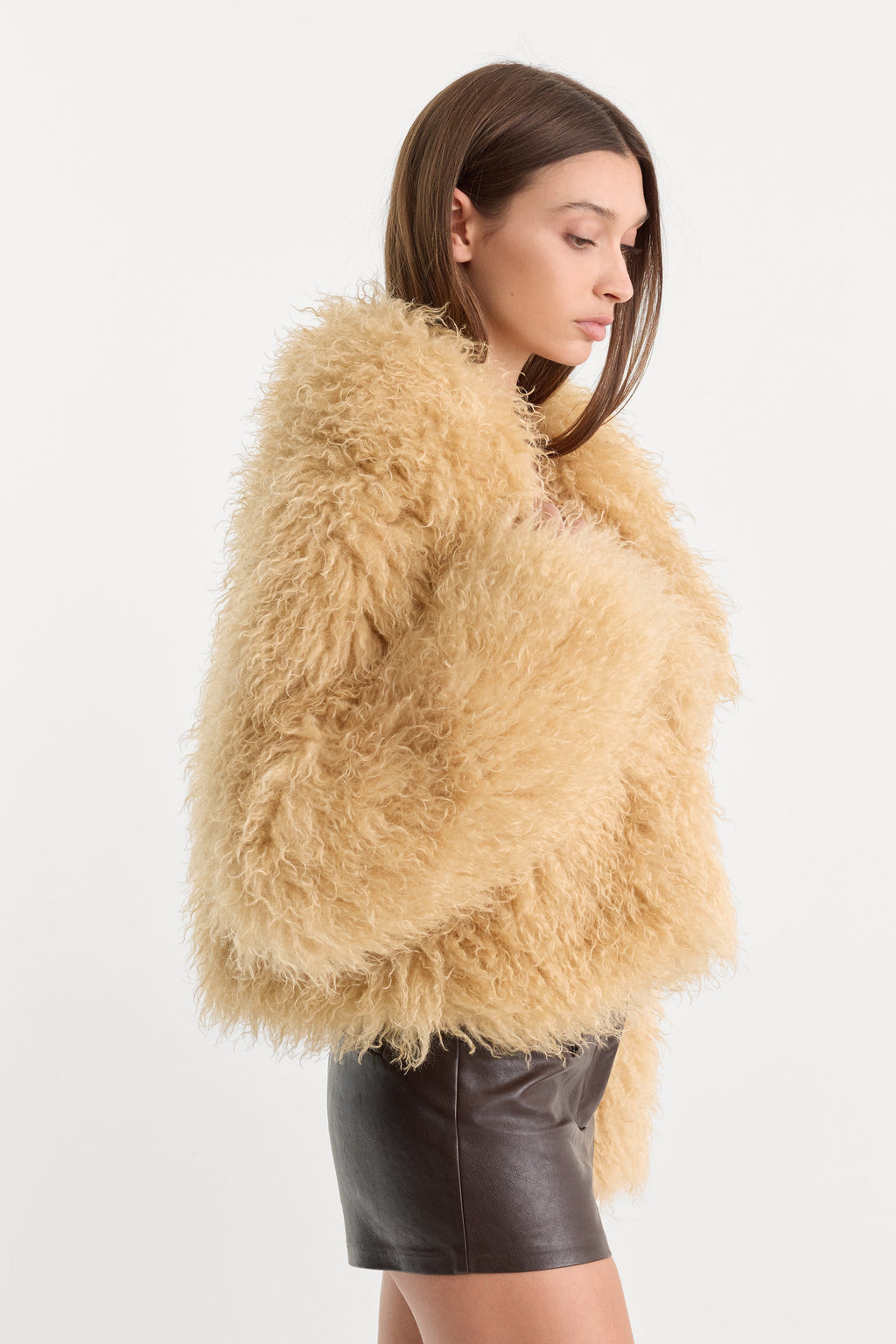 Premium THE FAUX FUR COAT SAND