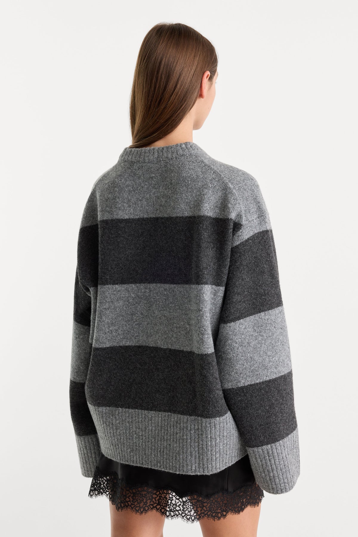 Premium THE OVERSIZED CREW SWEATER GREY MELANGE STRIPE
