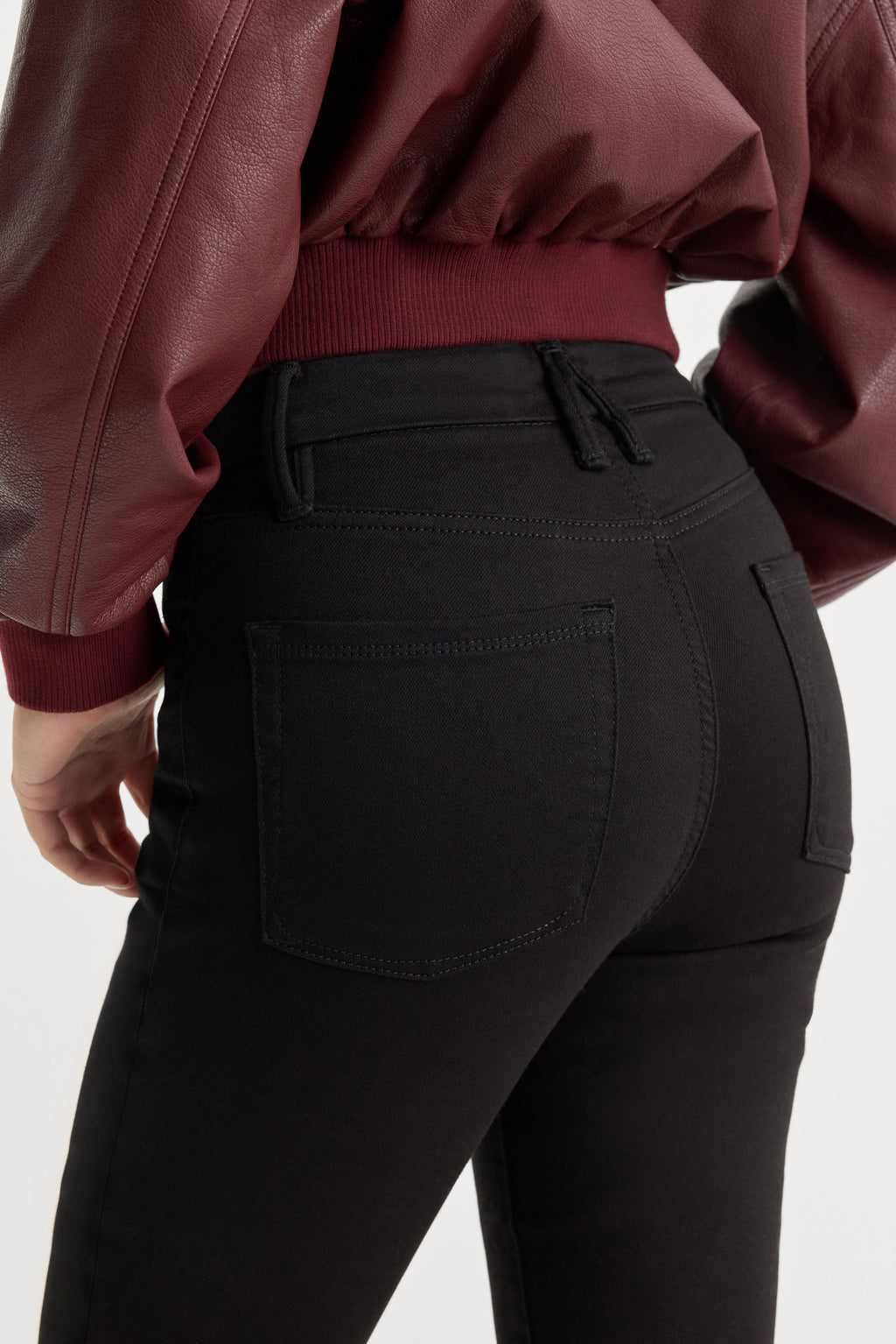 Premium NEVER FADE BUTTON FRONT GOOD LEGS STRAIGHT JEANS BLACK001
