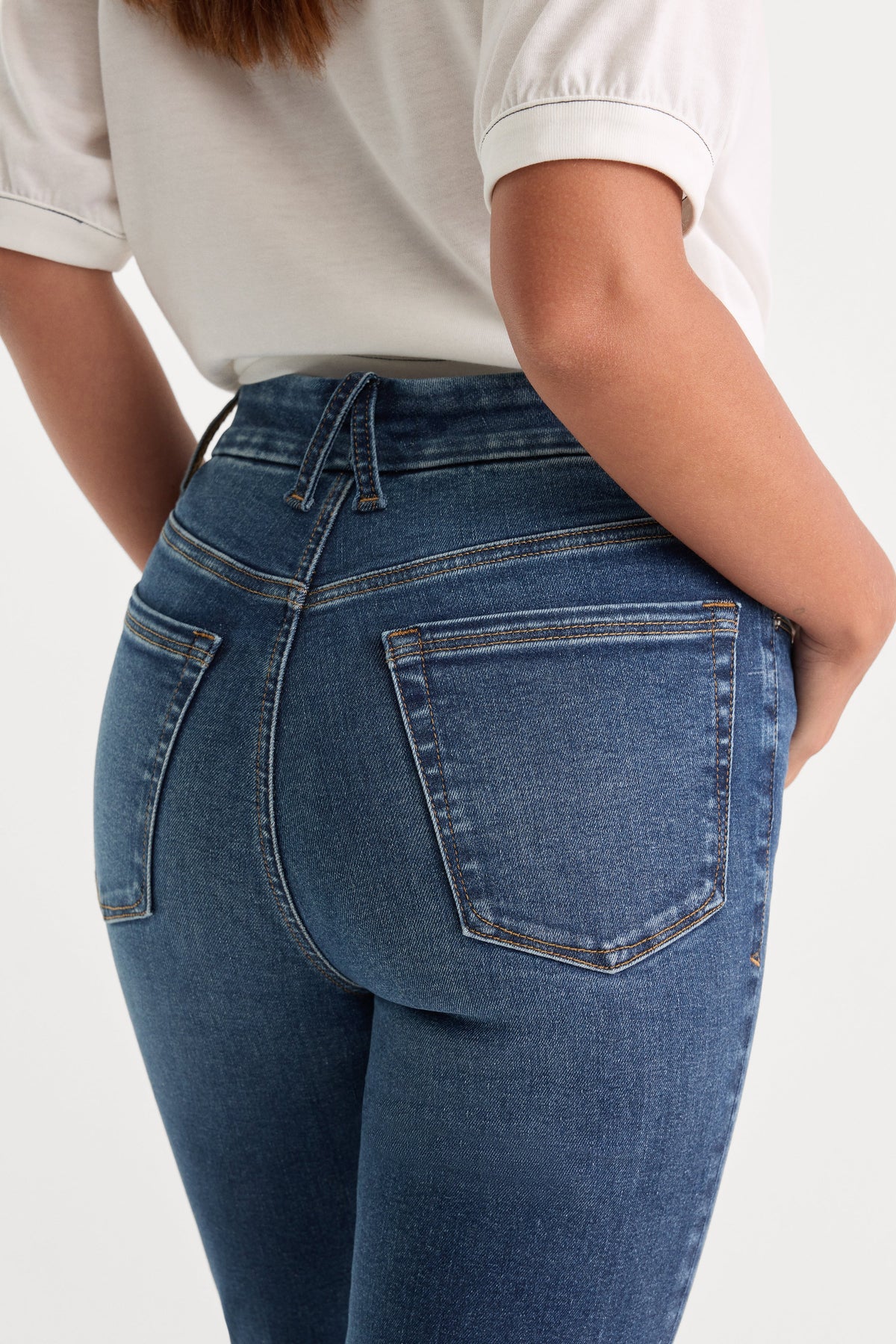 Premium ALWAYS FITS GOOD CLASSIC BOOTCUT JEANS INDIGO446