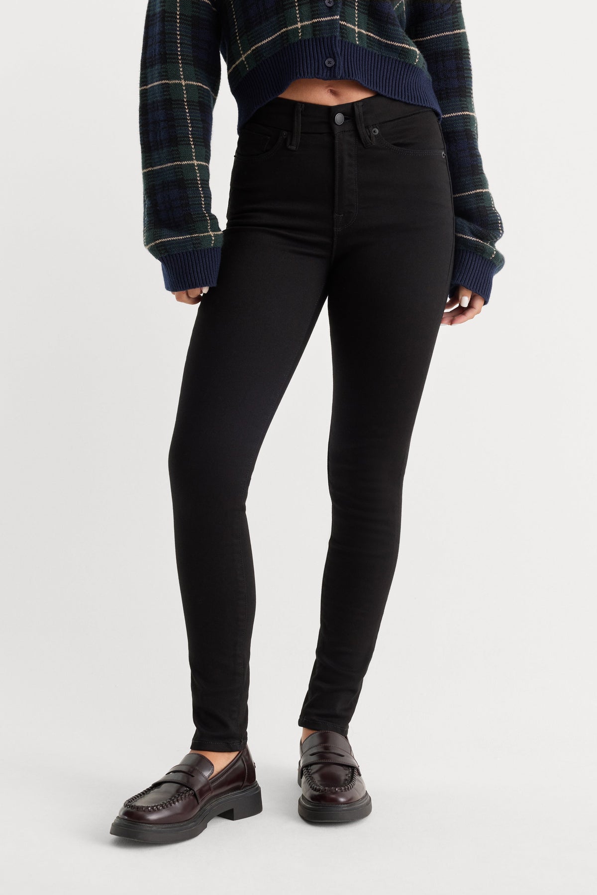 Premium NEVER FADE GOOD LEGS SKINNY JEANS BLACK