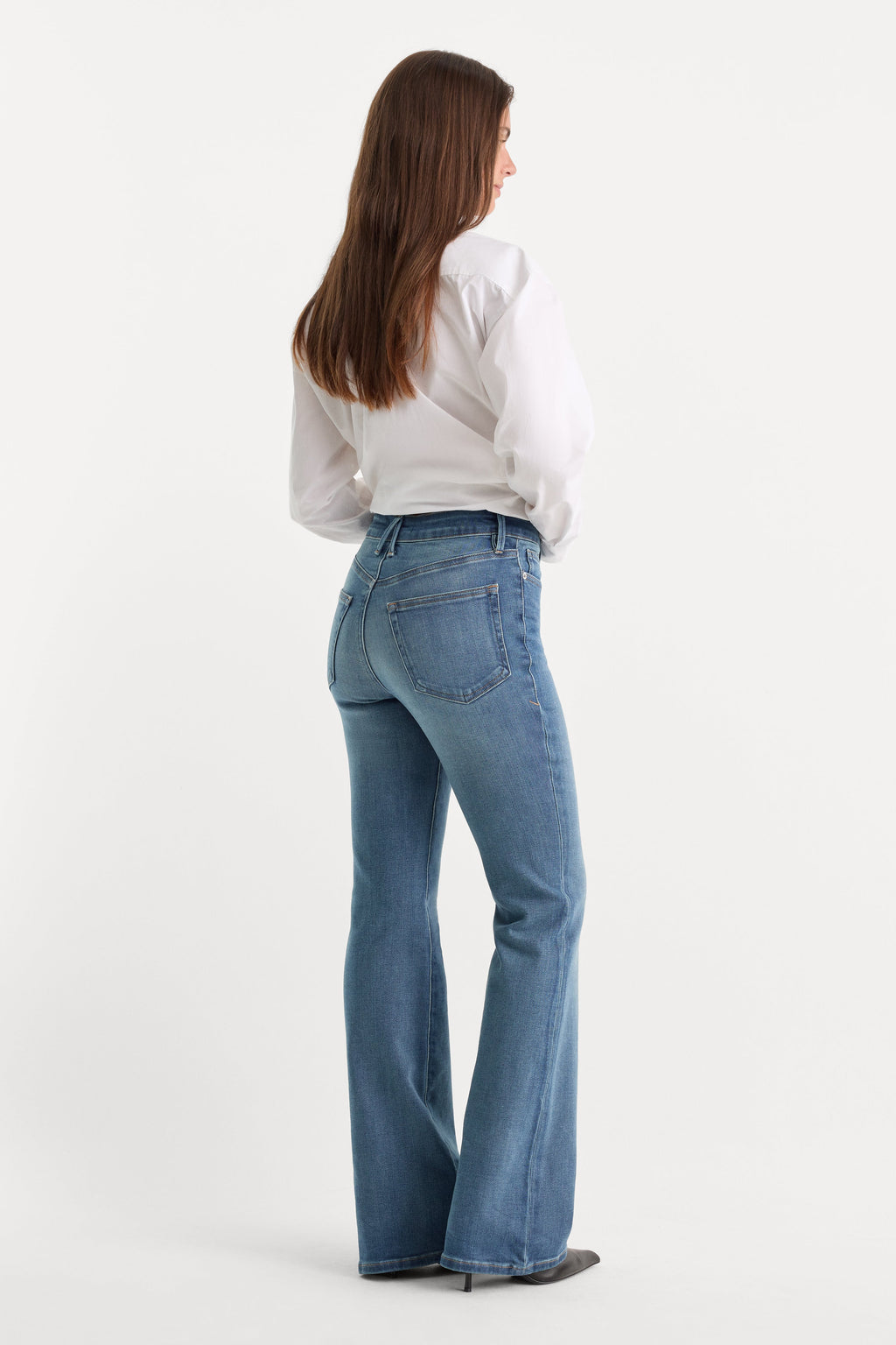 Premium SOFT TECH GOOD CLASSIC BOOTCUT JEANSINDIGO863