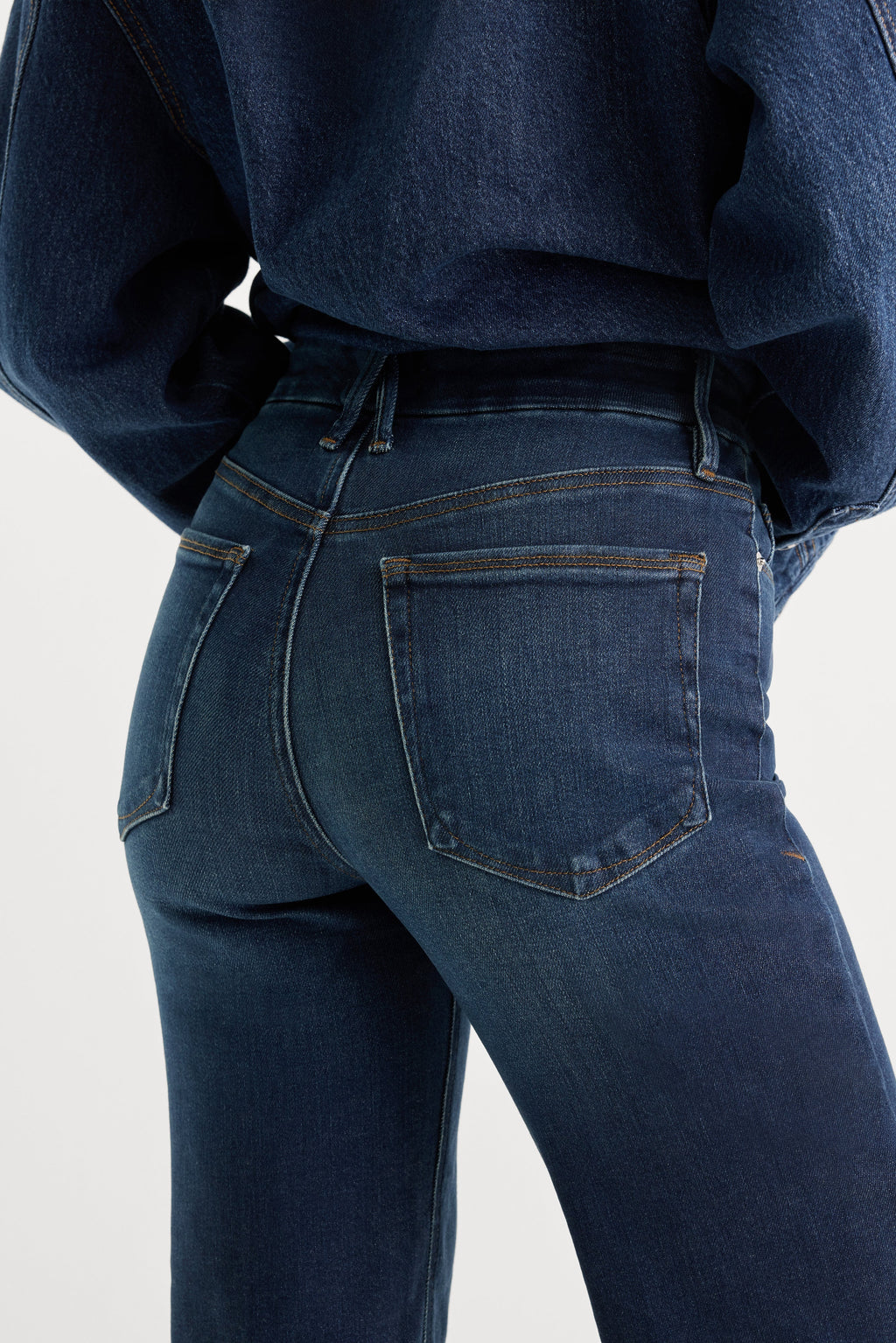 Premium SOFT TECH GOOD TRUE STRAIGHT JEANSINDIGO572