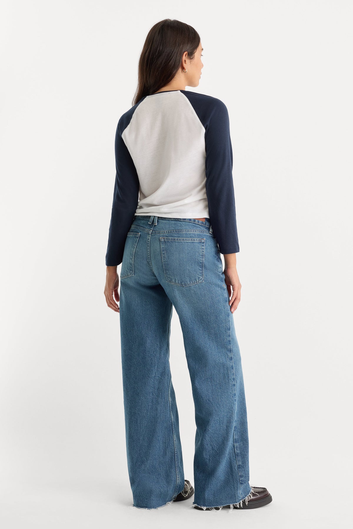 Premium VINTAGE LOW LOOSE JEANS TROUBLED WATER