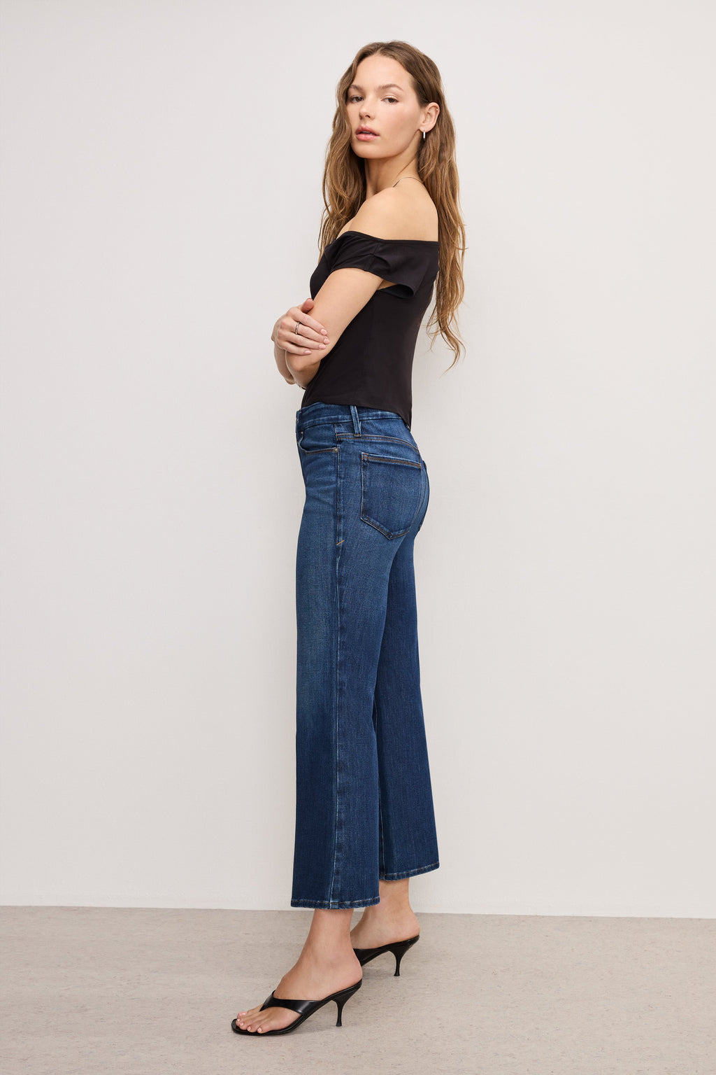 Premium SOFT TECH GOOD LEGS CROPPED MINI BOOT JEANS INDIGO977