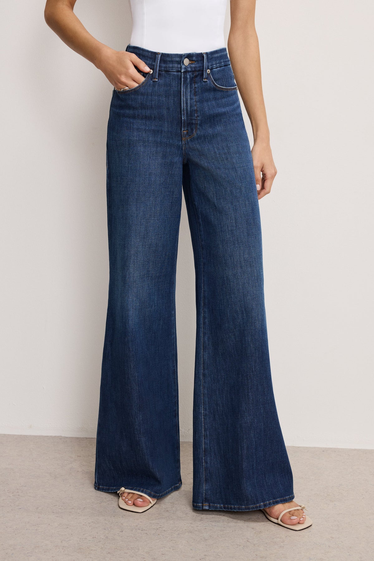 Premium SOFT TECH GOOD WAIST PALAZZO JEANS INDIGO977