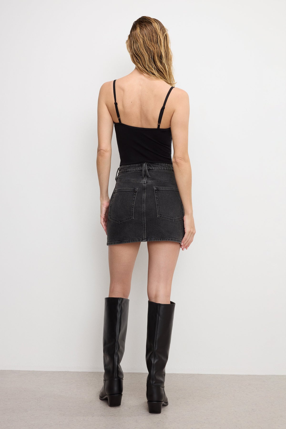 Premium GOOD 90S MINI SKIRT BLACK371
