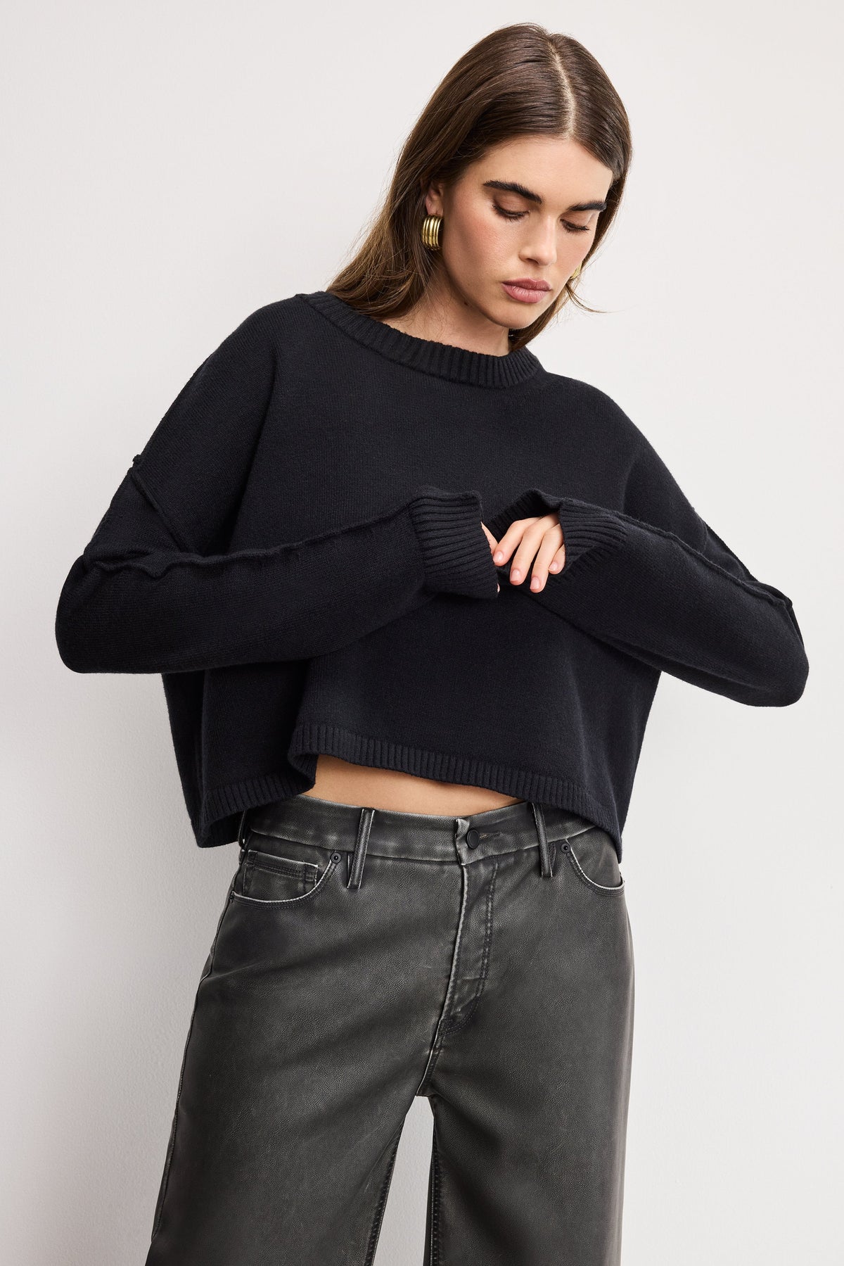 Premium COZY KNIT CREW NECK BLACK