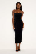 Premium FIT FOR SUCCESS STRAPLESS VELVET DRESS BLACK001