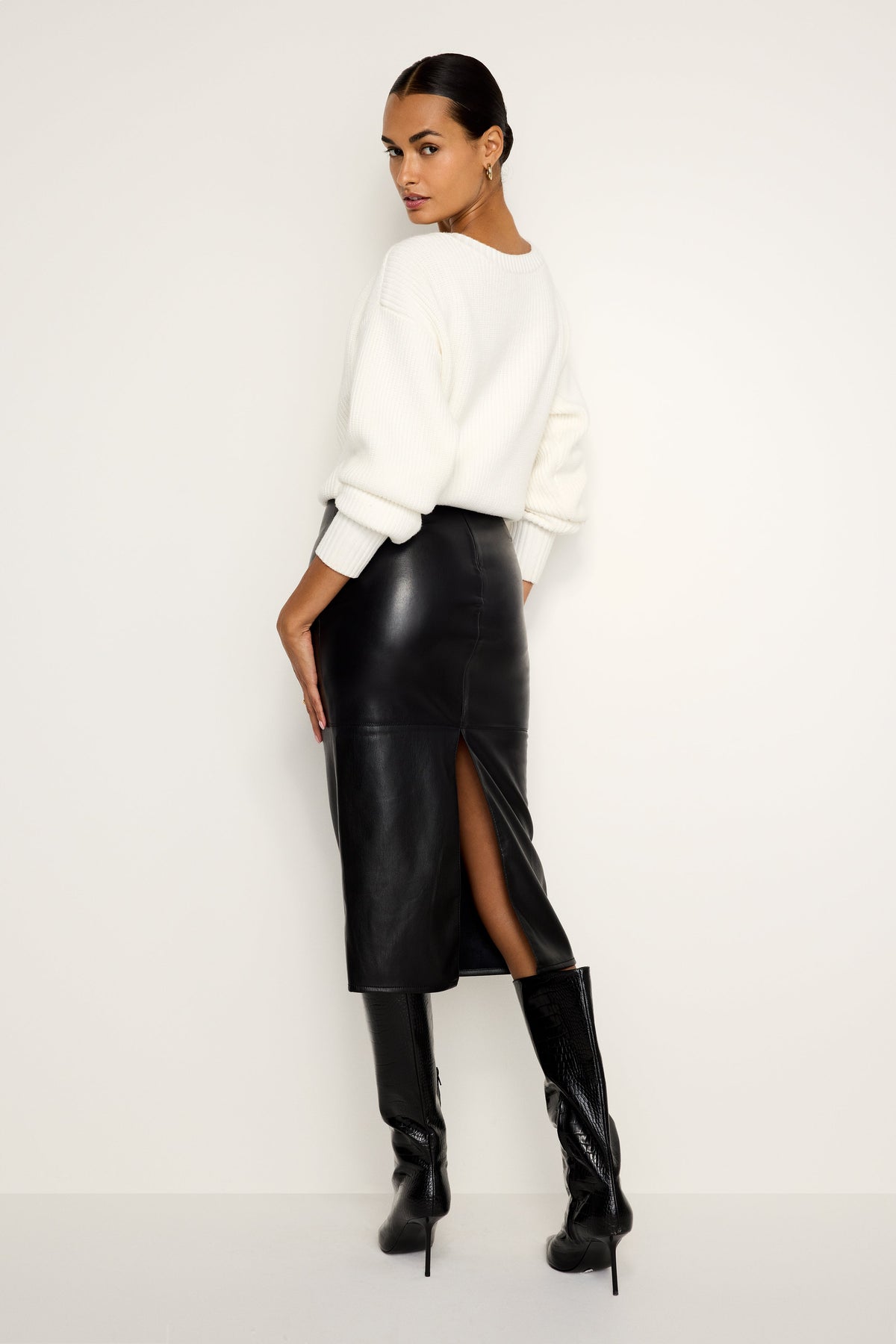 Premium FAUX LEATHER MIDI SKIRT BLACK001